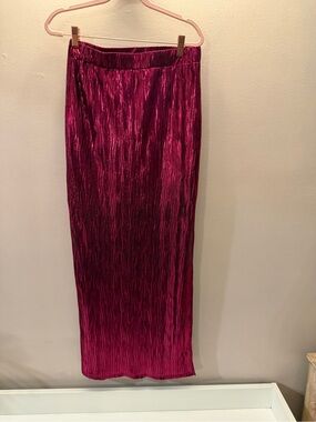 Her Entire Name Says Grace Pink Metallic Crinkle Maxi Skirt Small Party Holiday